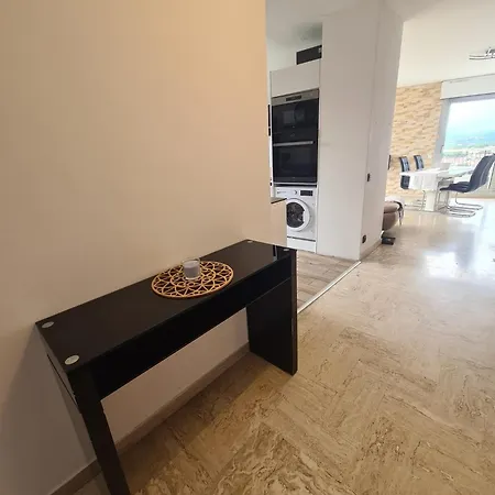 Marina Sky View Apartment Mandelieu