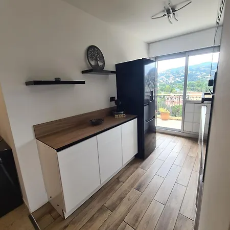 Marina Sky View Apartment